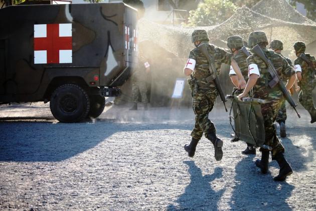 Σε επιφυλακή τα νοσοκομεία του στρατού – Γιατί;